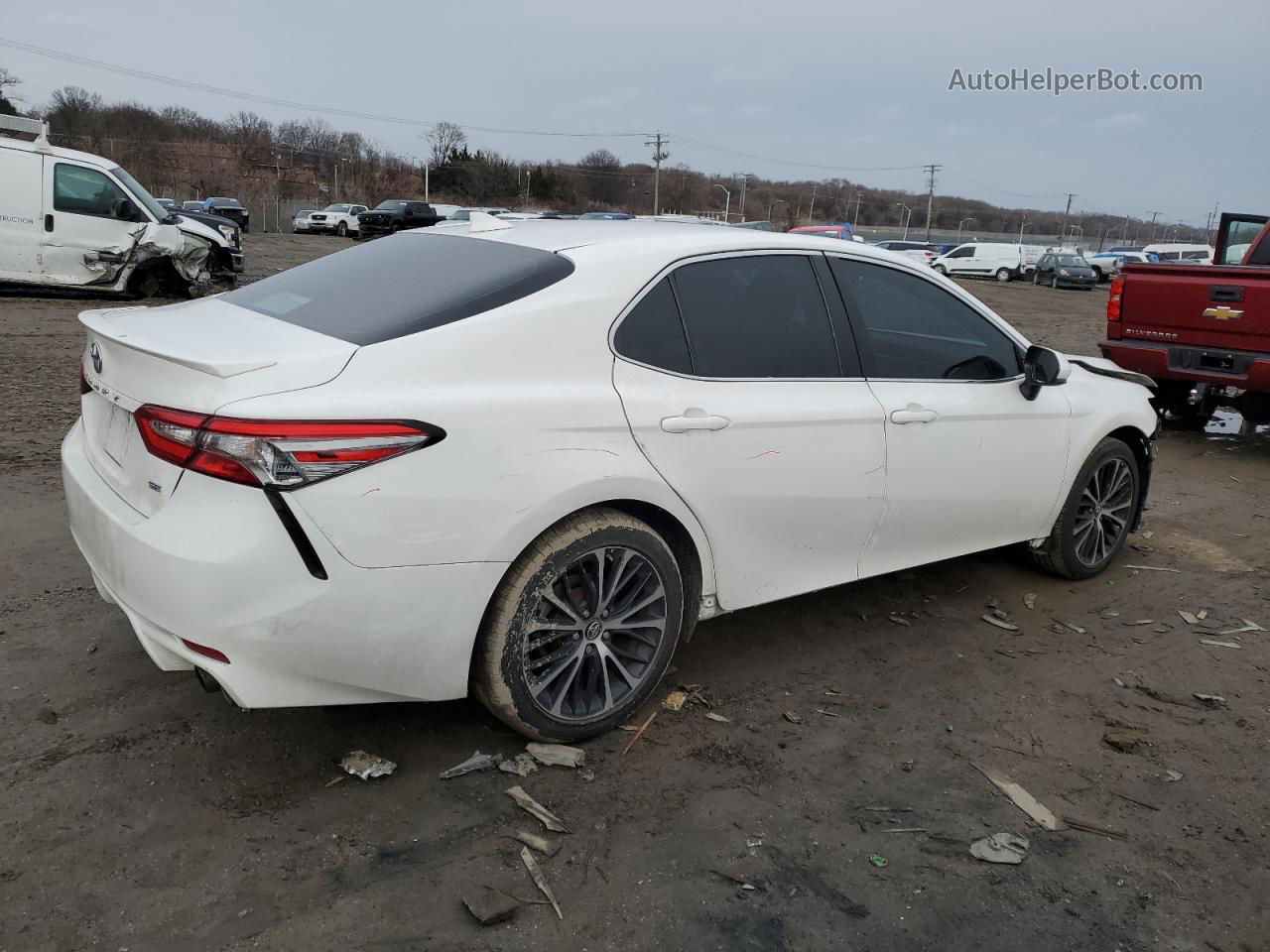 2019 Toyota Camry L White vin: 4T1B11HK7KU680617