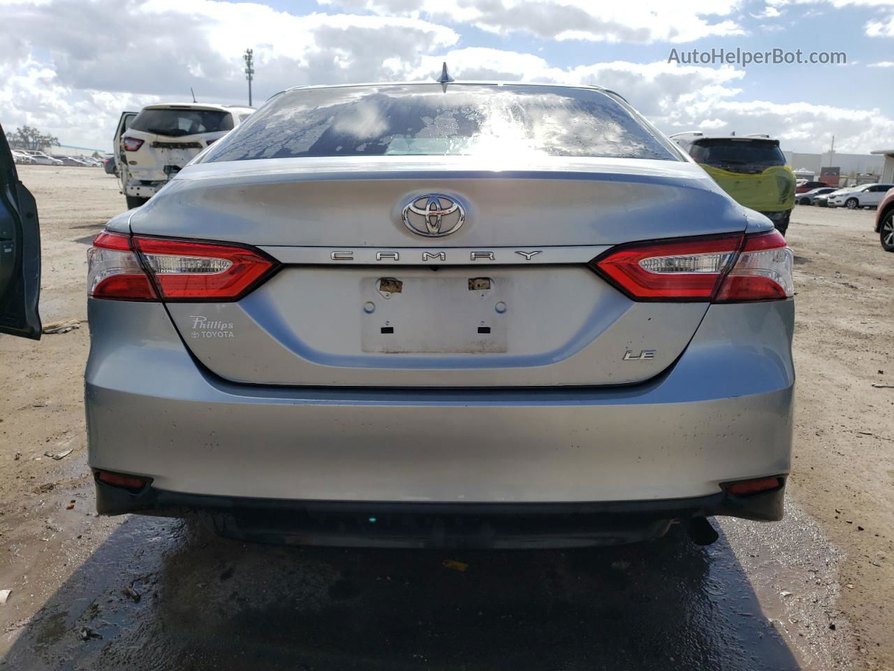 2019 Toyota Camry L Silver vin: 4T1B11HK7KU733039