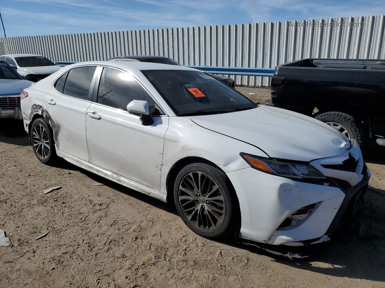 2019 Toyota Camry L White vin: 4T1B11HK7KU759592