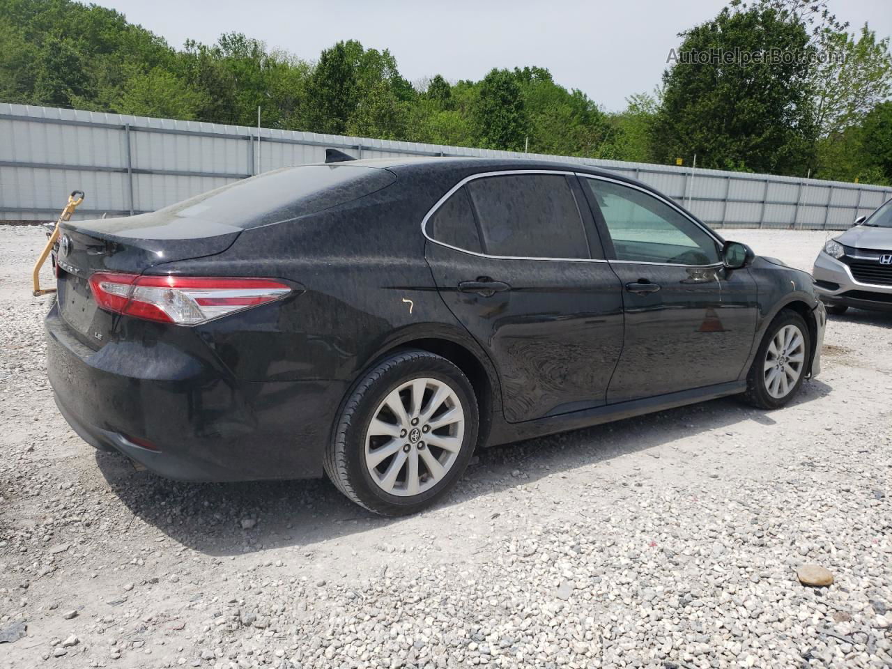 2019 Toyota Camry L Черный vin: 4T1B11HK7KU795170