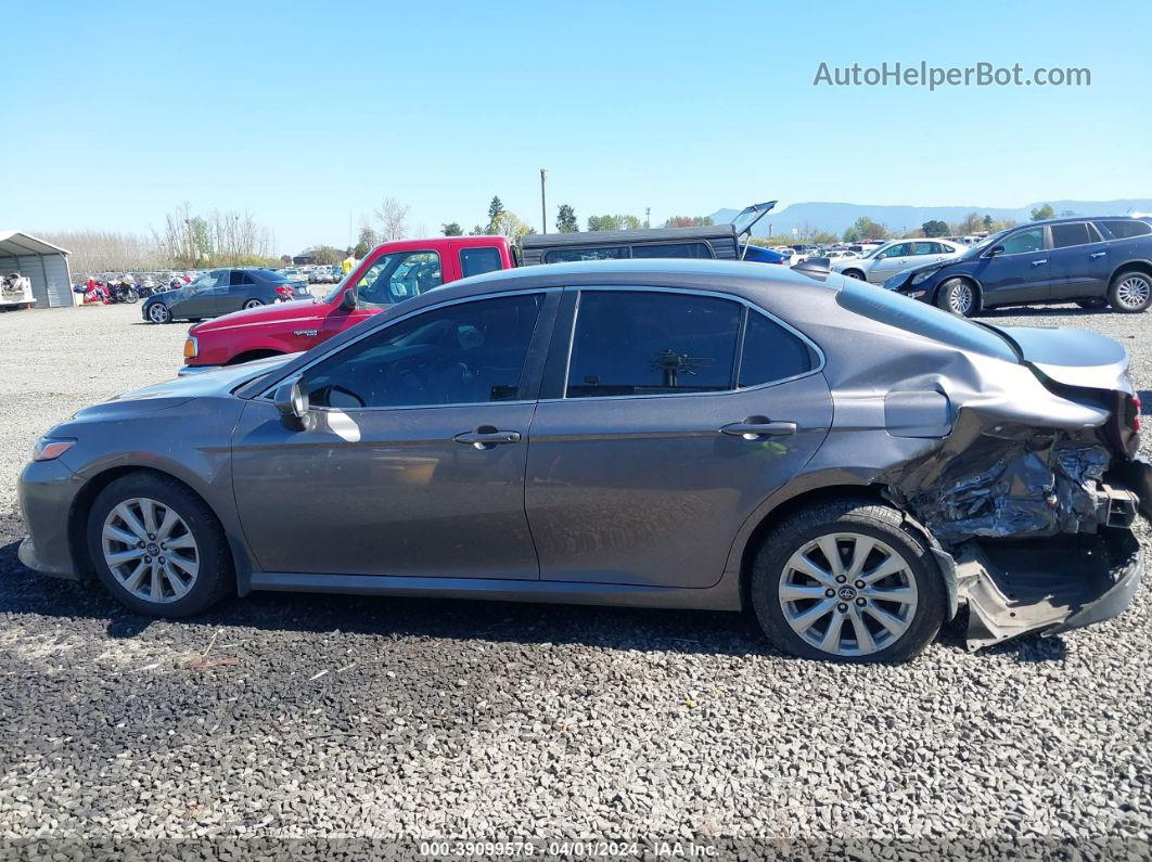 2019 Toyota Camry Le Gray vin: 4T1B11HK8KU213447