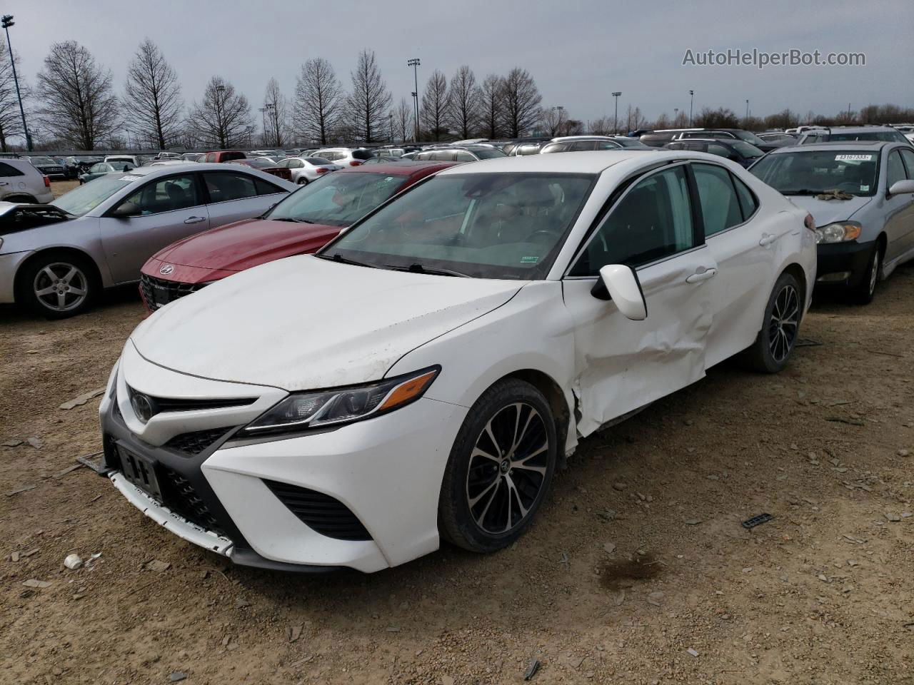 2019 Toyota Camry L White vin: 4T1B11HK8KU232936