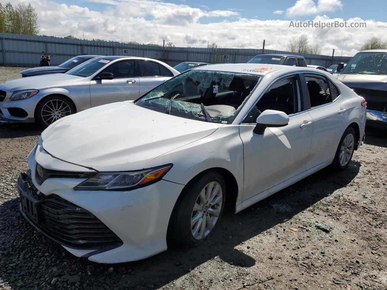 2019 Toyota Camry L White vin: 4T1B11HK8KU267377