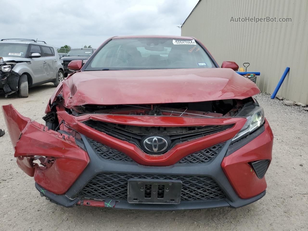 2019 Toyota Camry L Red vin: 4T1B11HK8KU272742