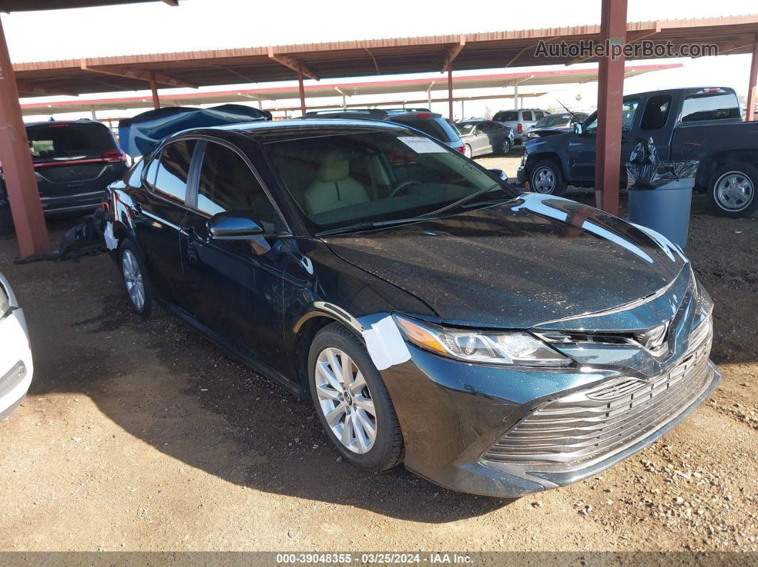 2019 Toyota Camry Le Dark Blue vin: 4T1B11HK8KU741666