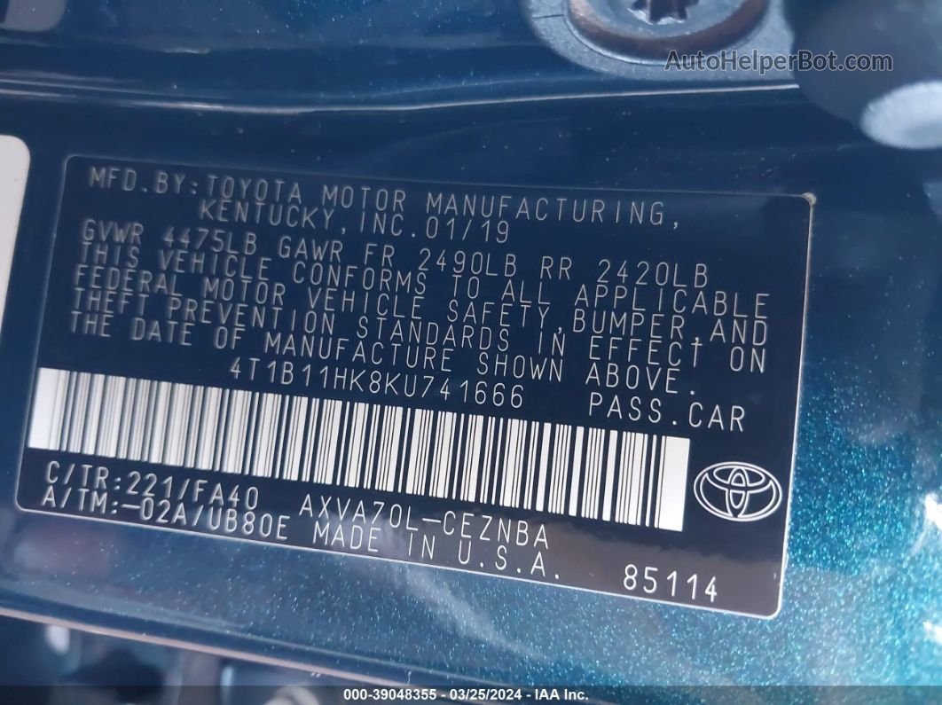 2019 Toyota Camry Le Dark Blue vin: 4T1B11HK8KU741666