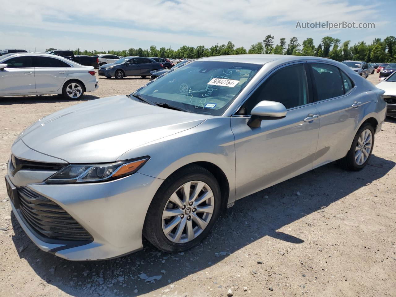 2019 Toyota Camry L Серебряный vin: 4T1B11HK8KU769953