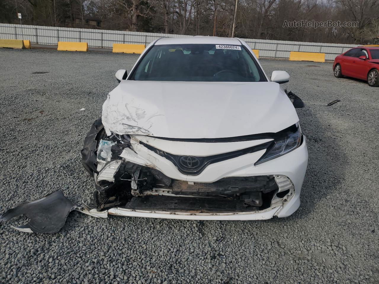 2019 Toyota Camry L White vin: 4T1B11HK8KU815801