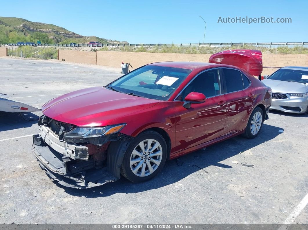 2019 Toyota Camry Le Red vin: 4T1B11HK8KU849818