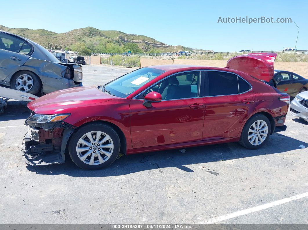 2019 Toyota Camry Le Red vin: 4T1B11HK8KU849818