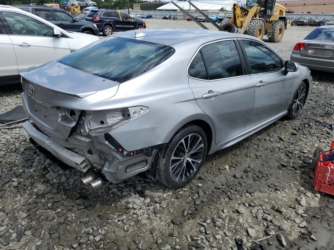 2019 Toyota Camry L Серебряный vin: 4T1B11HK9KU679579