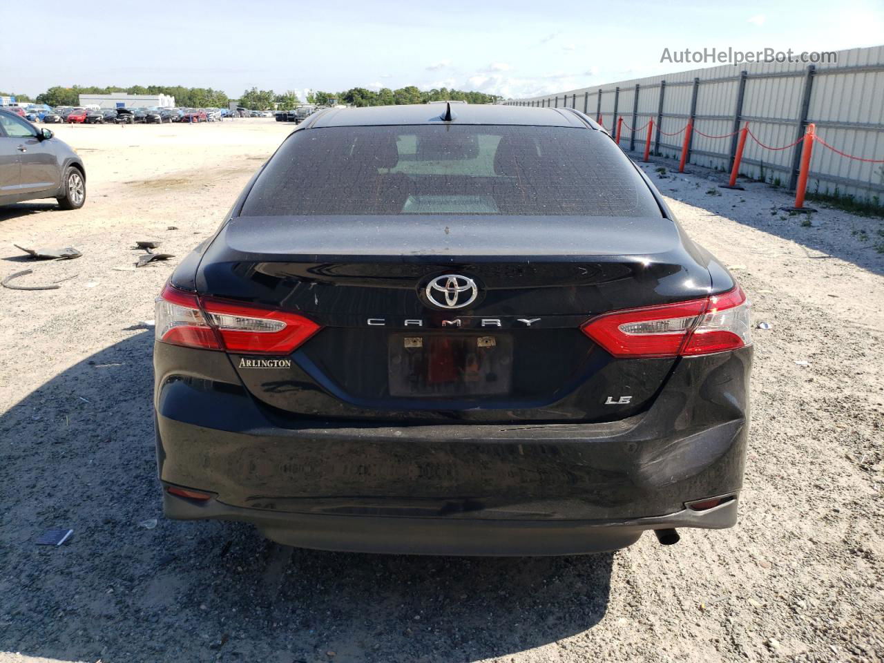 2019 Toyota Camry L Black vin: 4T1B11HK9KU728117