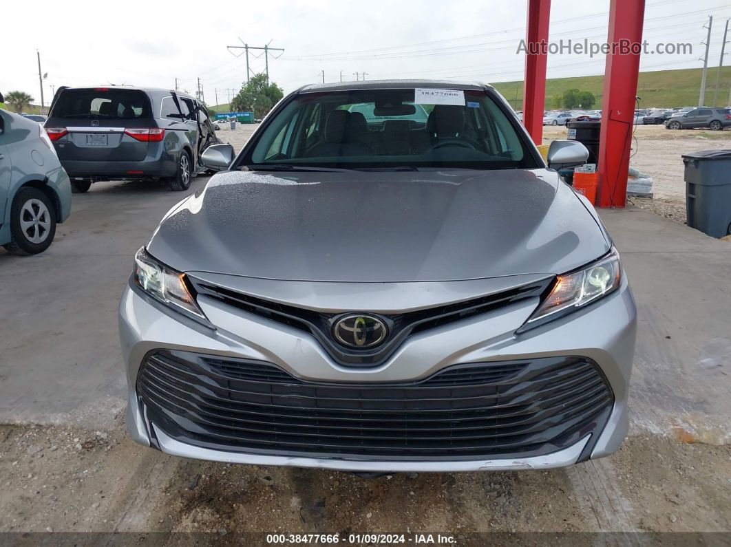 2019 Toyota Camry Le Silver vin: 4T1B11HK9KU776670