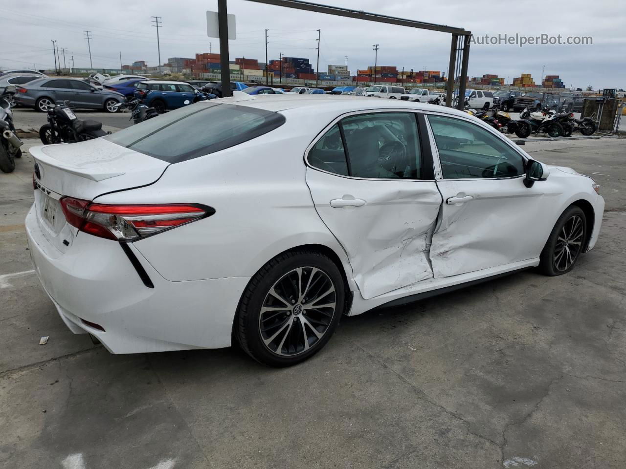 2019 Toyota Camry L White vin: 4T1B11HK9KU810591