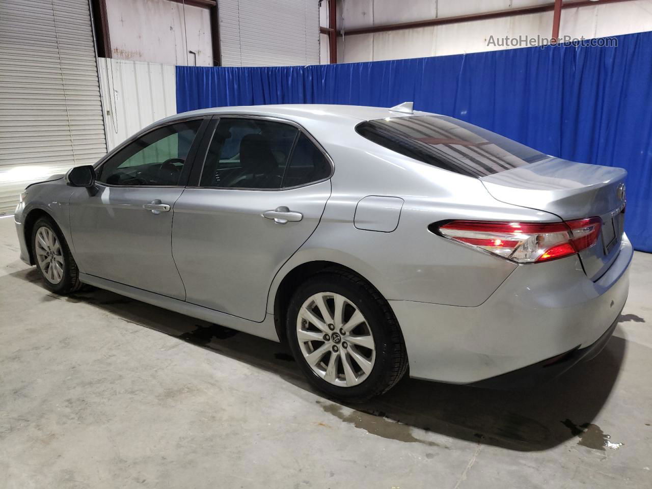 2019 Toyota Camry L Серебряный vin: 4T1B11HK9KU811871