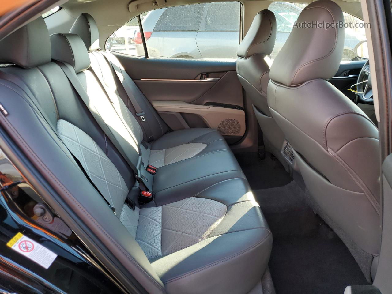 2019 Toyota Camry L Черный vin: 4T1B11HKXKU187496