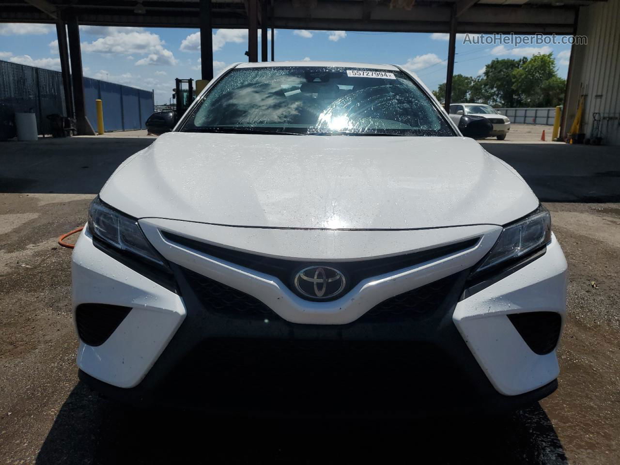 2019 Toyota Camry L Белый vin: 4T1B11HKXKU260673