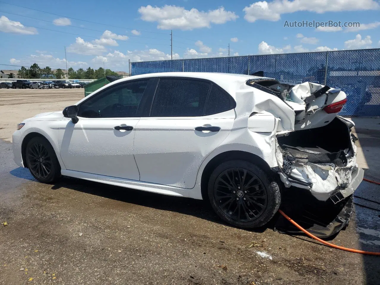 2019 Toyota Camry L White vin: 4T1B11HKXKU260673