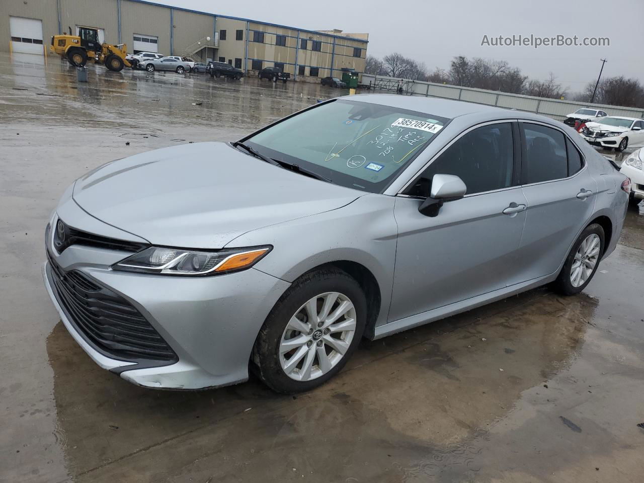 2019 Toyota Camry L Silver vin: 4T1B11HKXKU291504