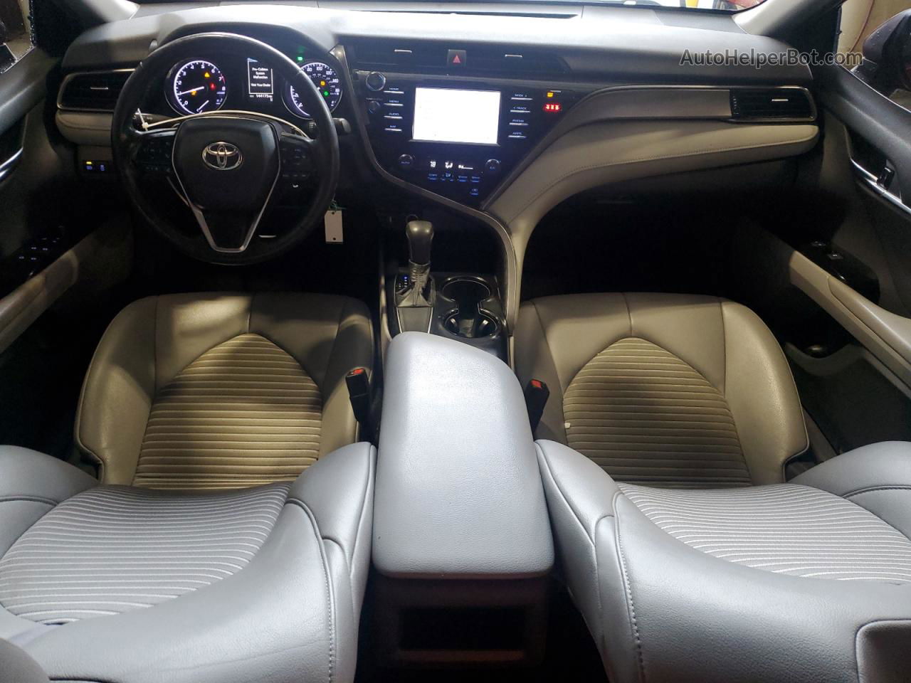 2019 Toyota Camry L Красный vin: 4T1B11HKXKU299361