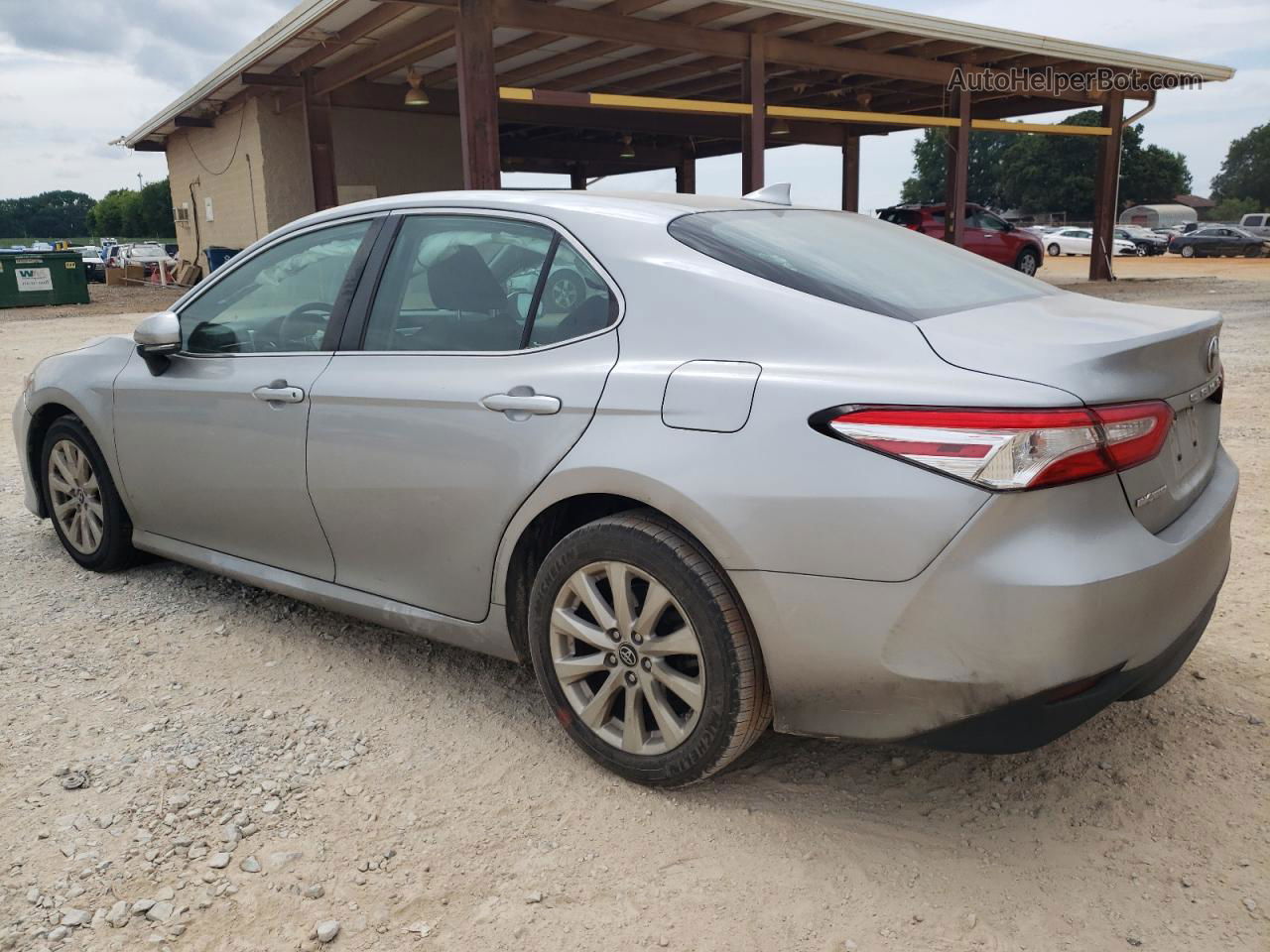 2019 Toyota Camry L Серебряный vin: 4T1B11HKXKU738087