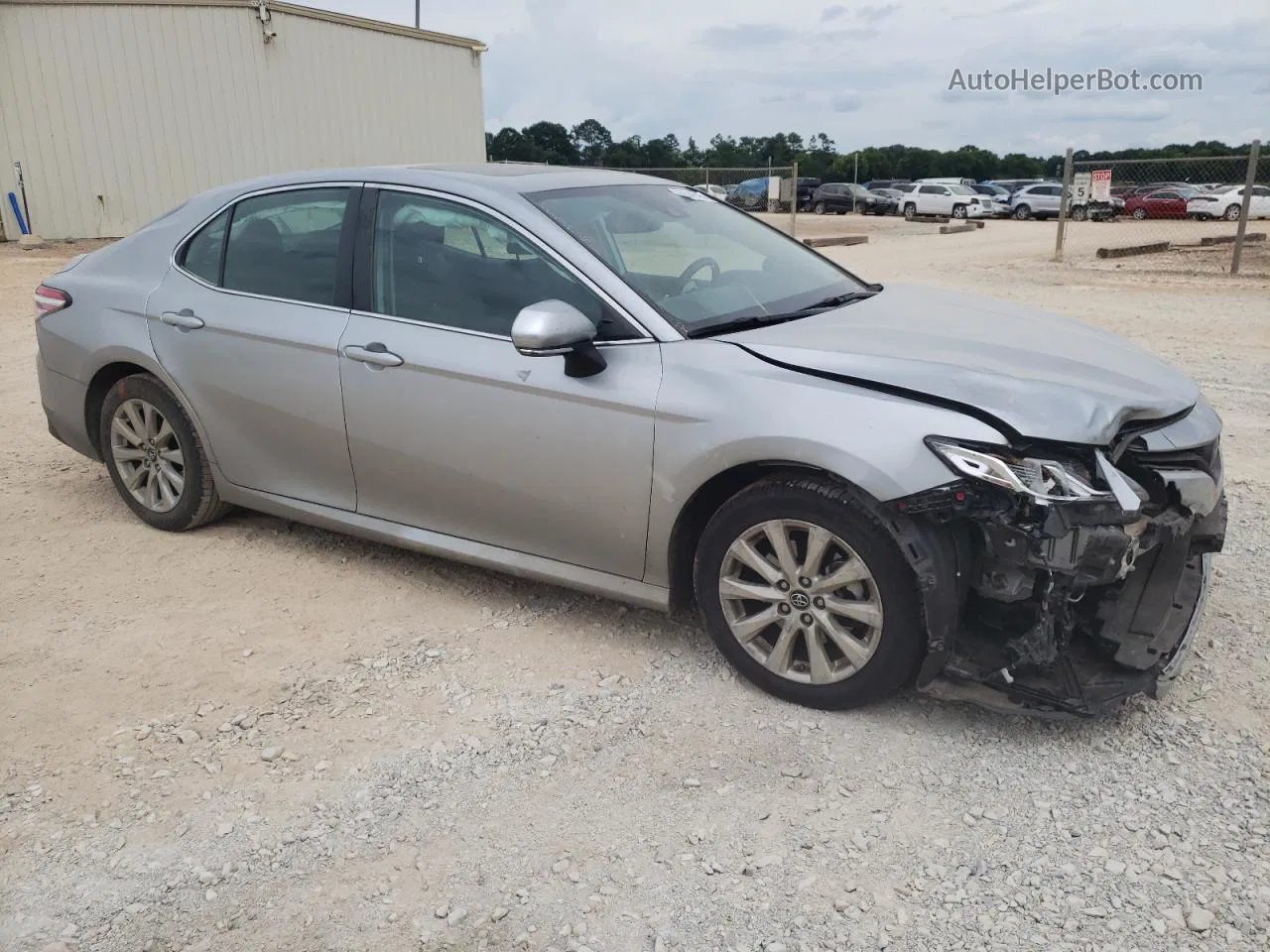 2019 Toyota Camry L Silver vin: 4T1B11HKXKU738087