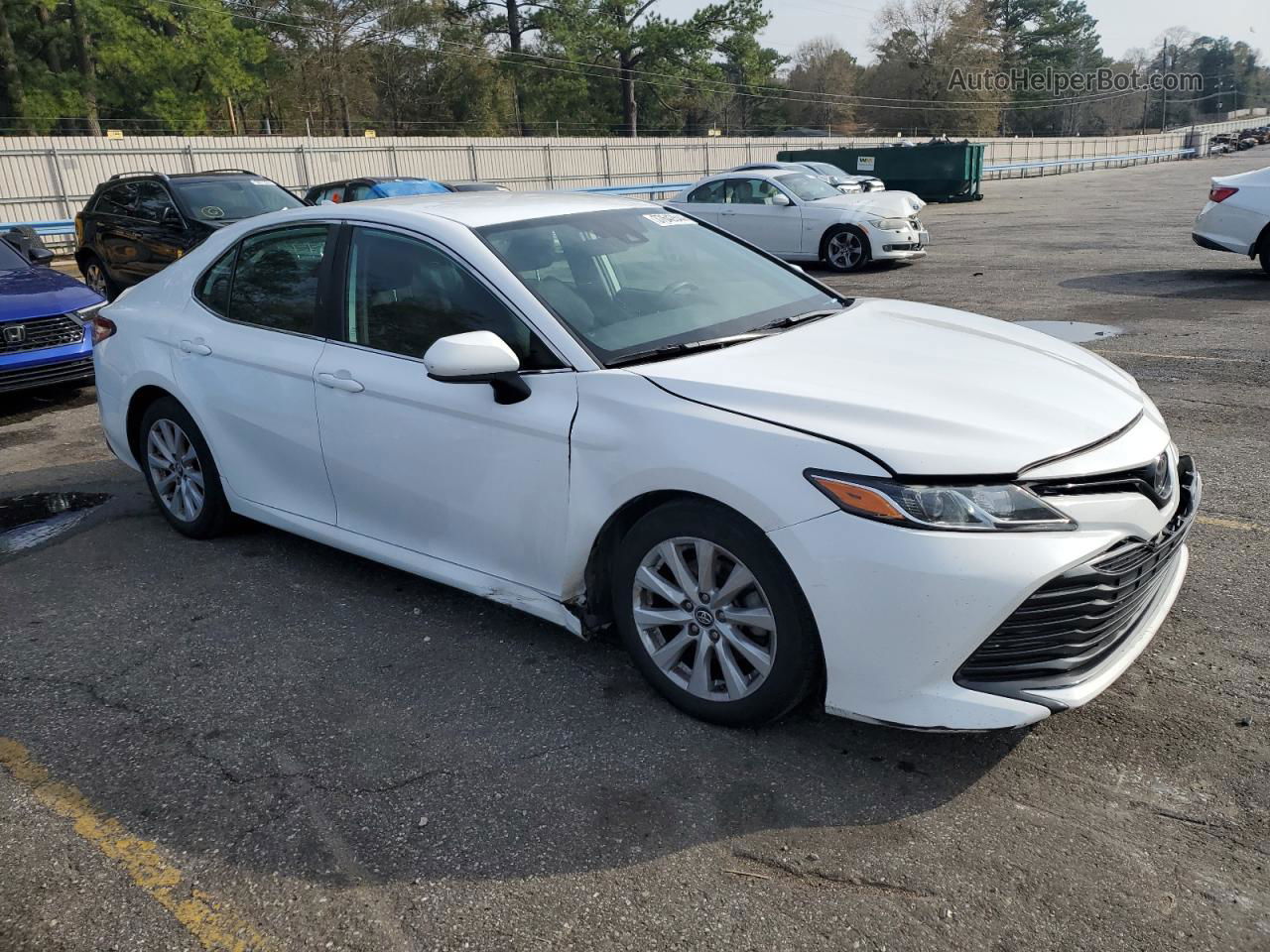 2019 Toyota Camry L White vin: 4T1B11HKXKU743192