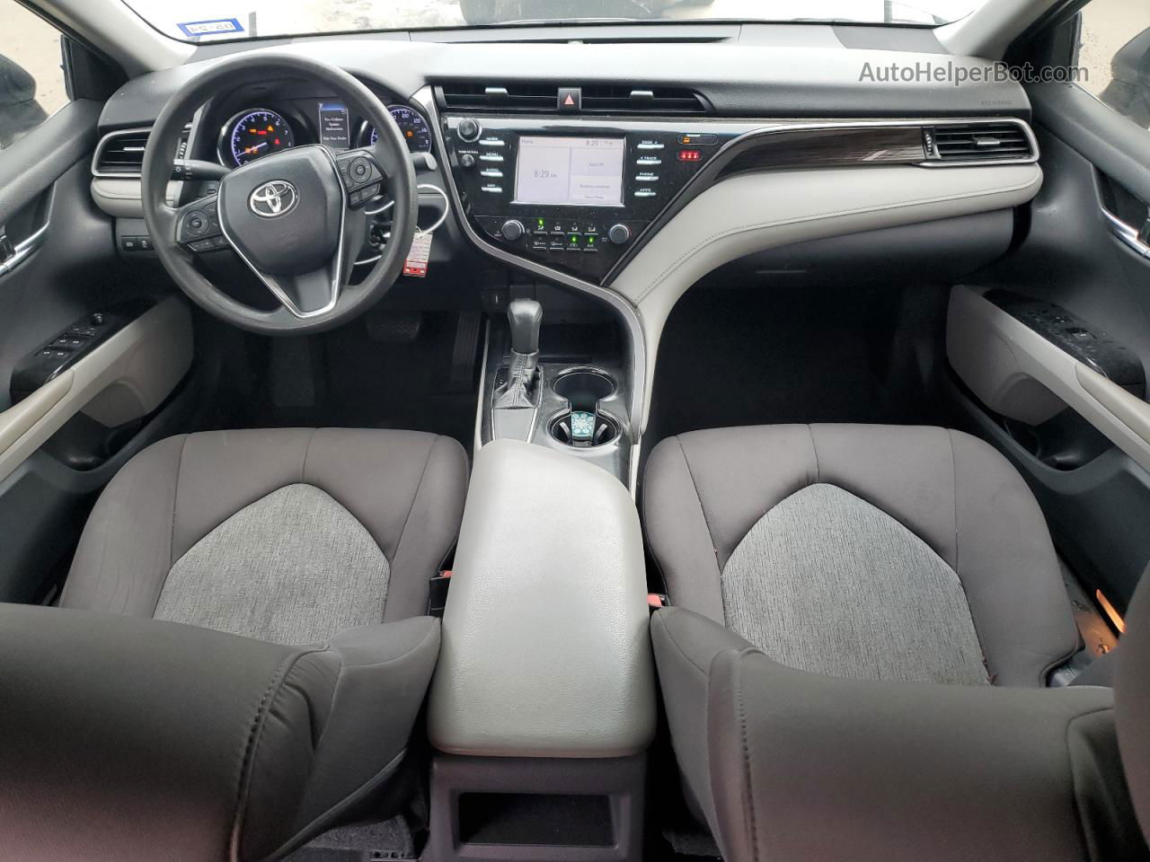 2019 Toyota Camry L Silver vin: 4T1B11HKXKU789234