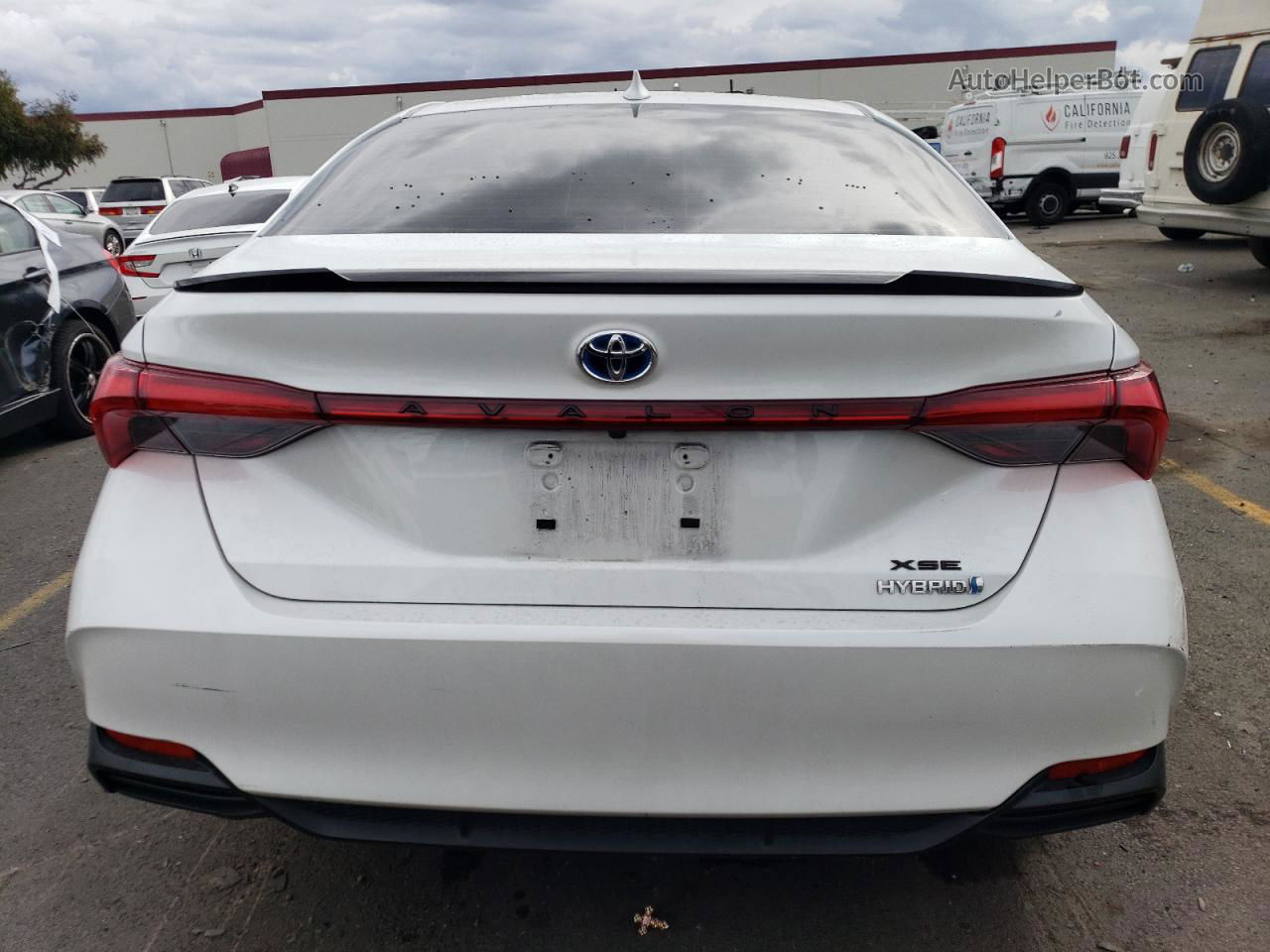 2019 Toyota Avalon Xle Белый vin: 4T1B21FB0KU010889