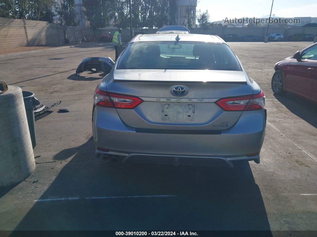 2019 Toyota Camry Hybrid Se Серебряный vin: 4T1B21HK1KU515515