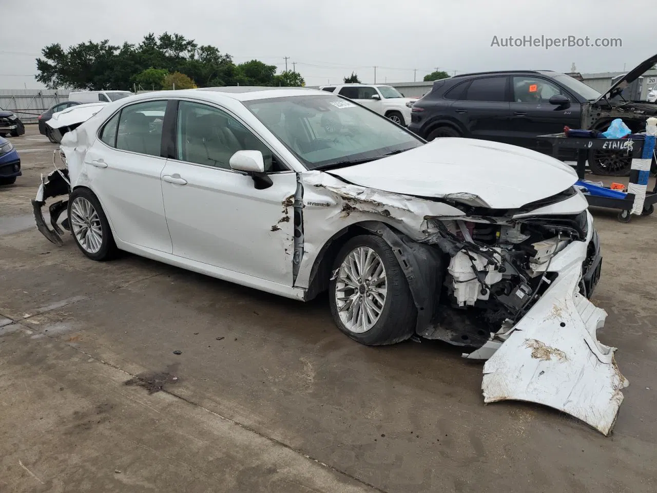 2019 Toyota Camry Hybrid White vin: 4T1B21HK6KU012823