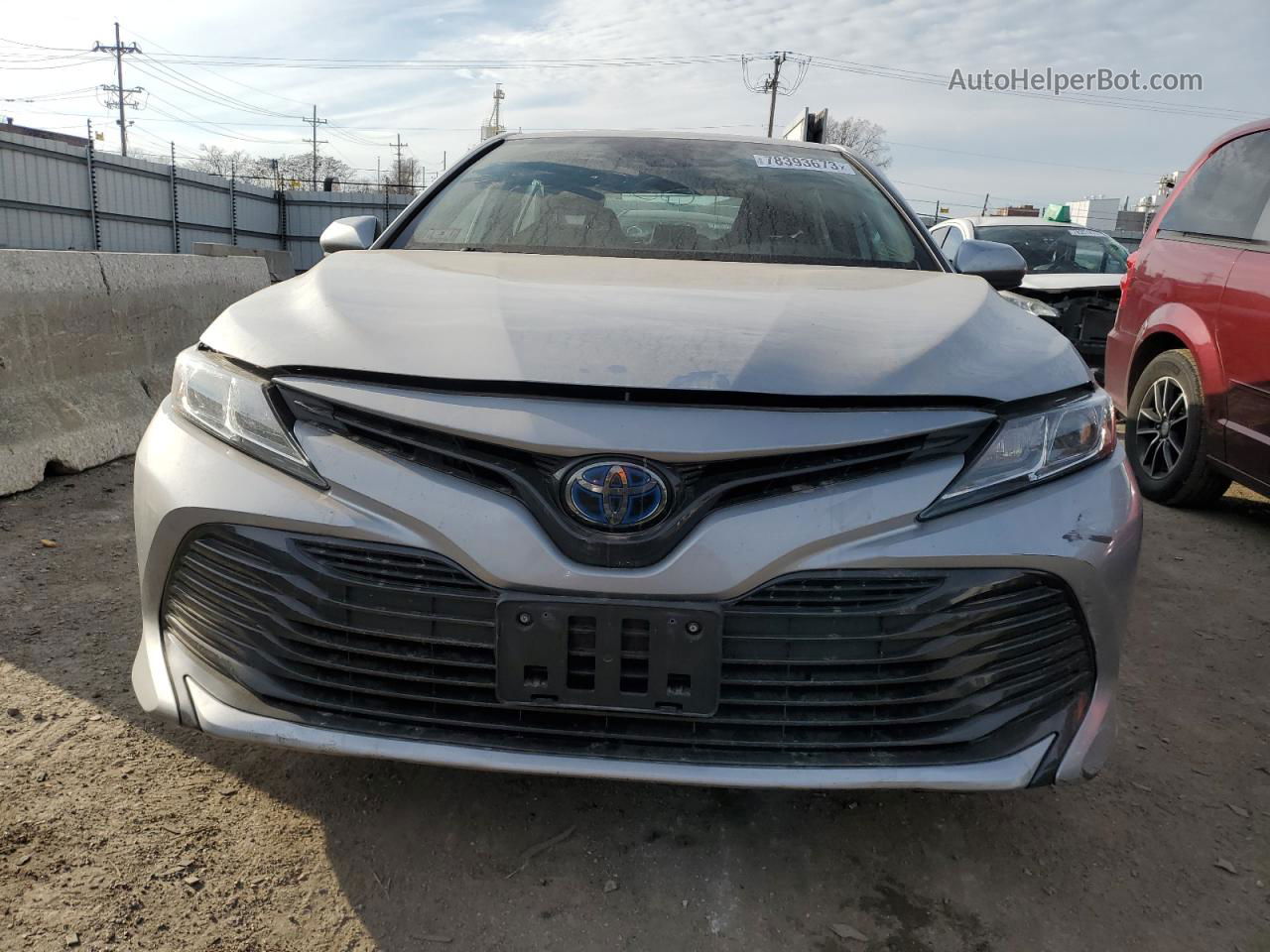 2019 Toyota Camry Le Silver vin: 4T1B31HK2KU005574