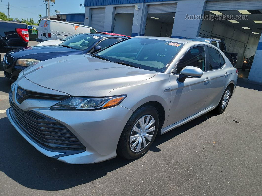 2019 Toyota Camry Le vin: 4T1B31HK4KU512024