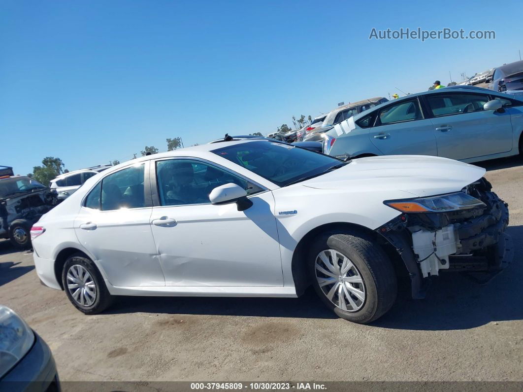 2019 Toyota Camry Hybrid Le White vin: 4T1B31HK5KU006332