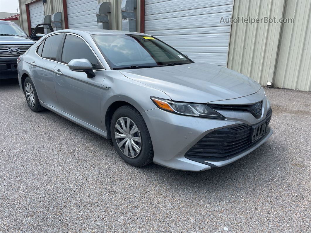 2019 Toyota Camry Le vin: 4T1B31HK5KU512730