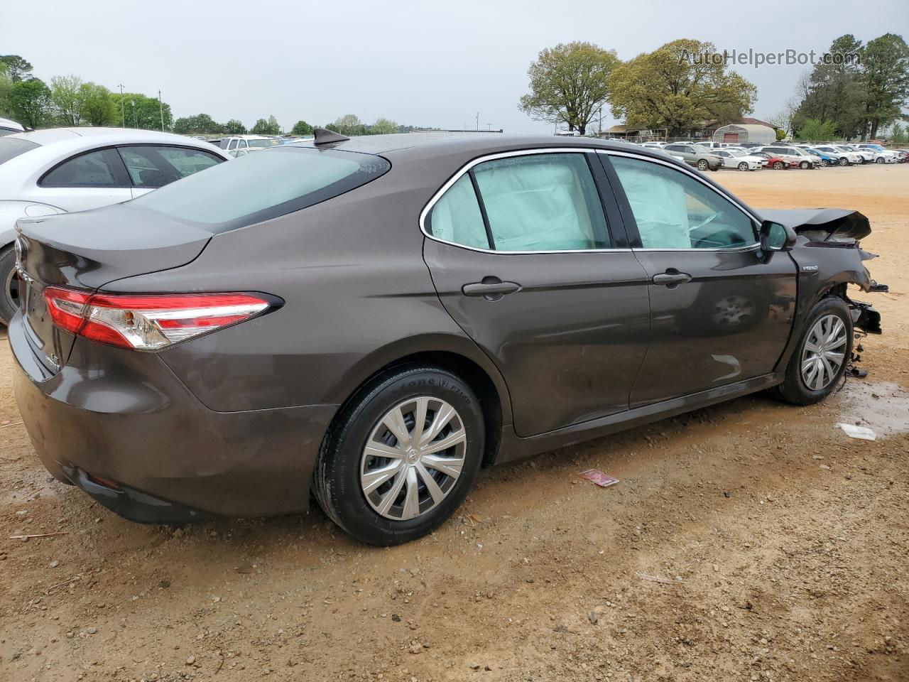 2019 Toyota Camry Le Gray vin: 4T1B31HK6KU516365