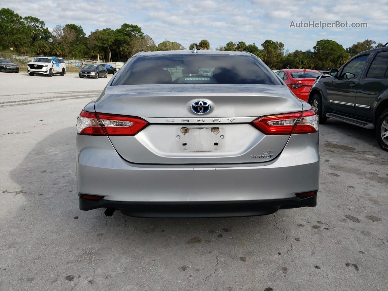 2019 Toyota Camry Le Silver vin: 4T1B31HKXKU515185