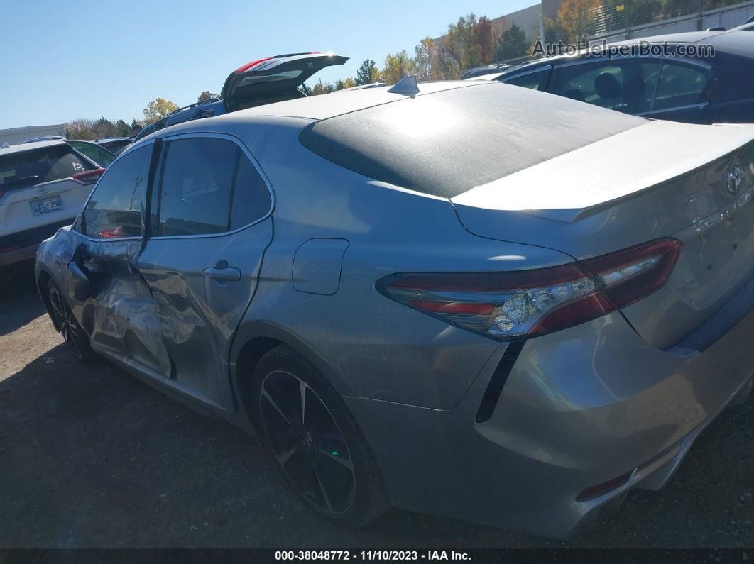 2019 Toyota Camry Xse Silver vin: 4T1B61HK0KU207045