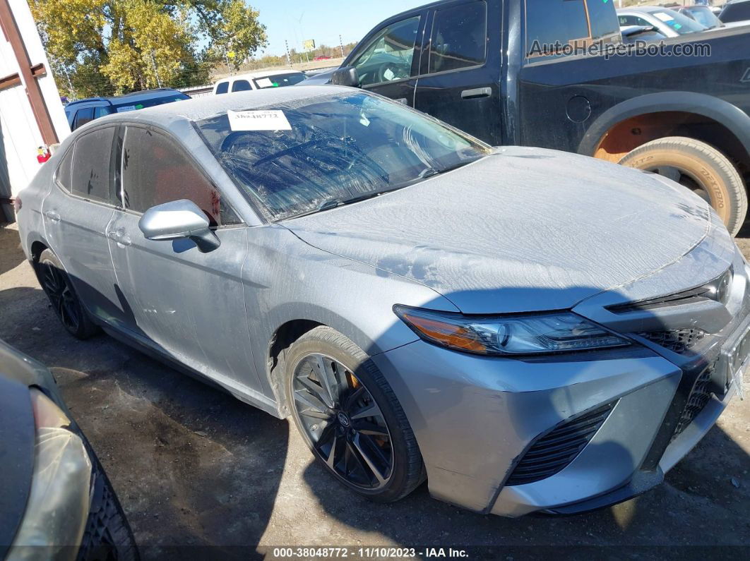 2019 Toyota Camry Xse Silver vin: 4T1B61HK0KU207045