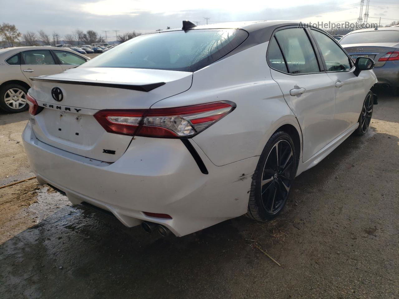 2019 Toyota Camry Xse White vin: 4T1B61HK2KU273516