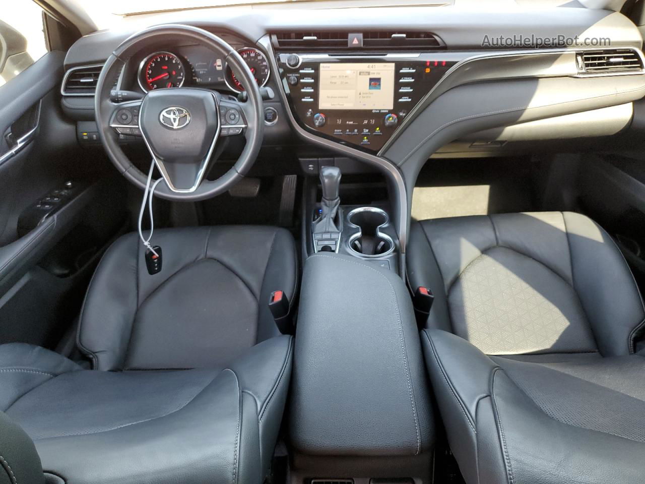 2019 Toyota Camry Xse Белый vin: 4T1B61HK5KU290729