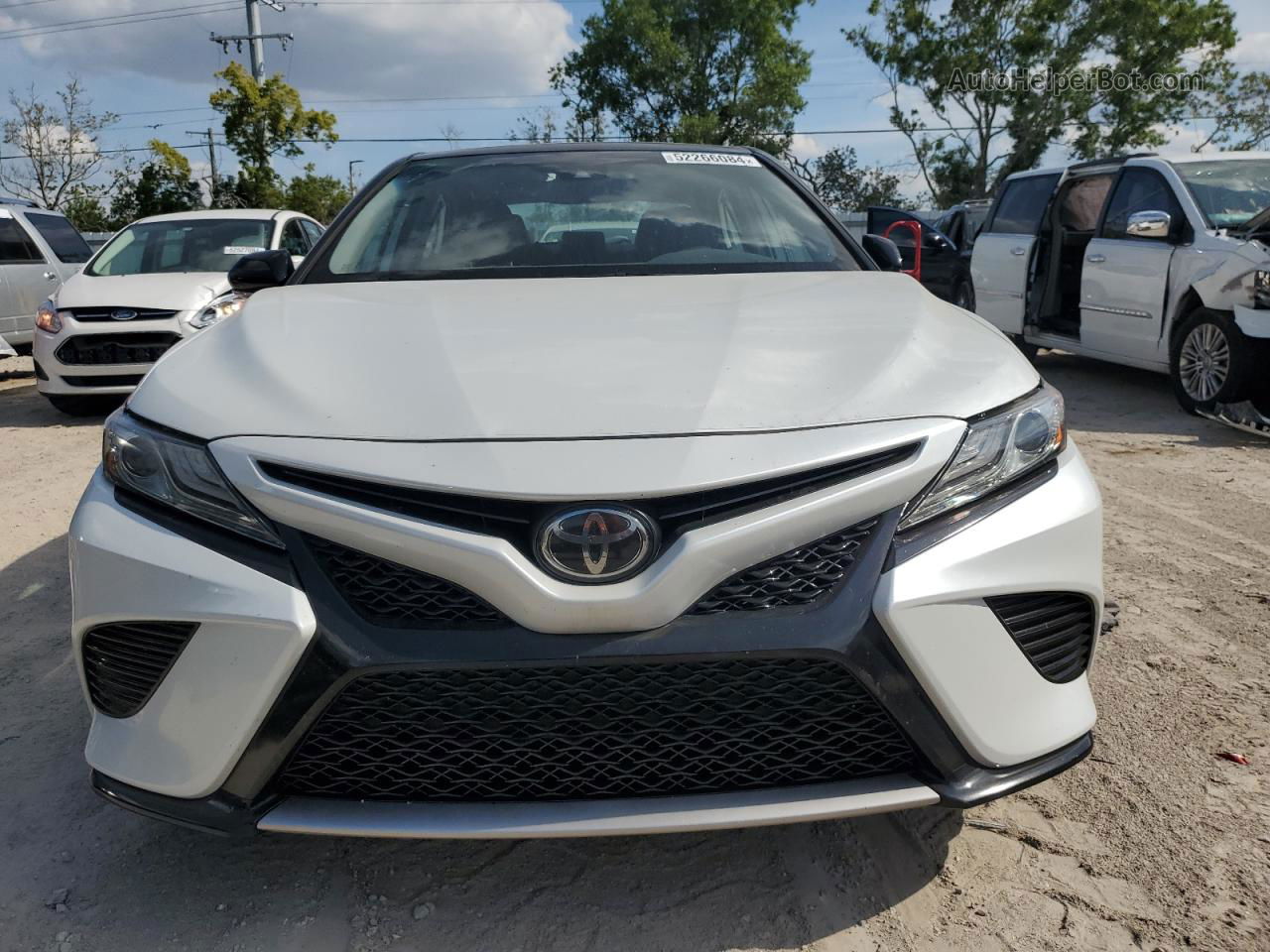 2019 Toyota Camry Xse Белый vin: 4T1B61HK6KU206093