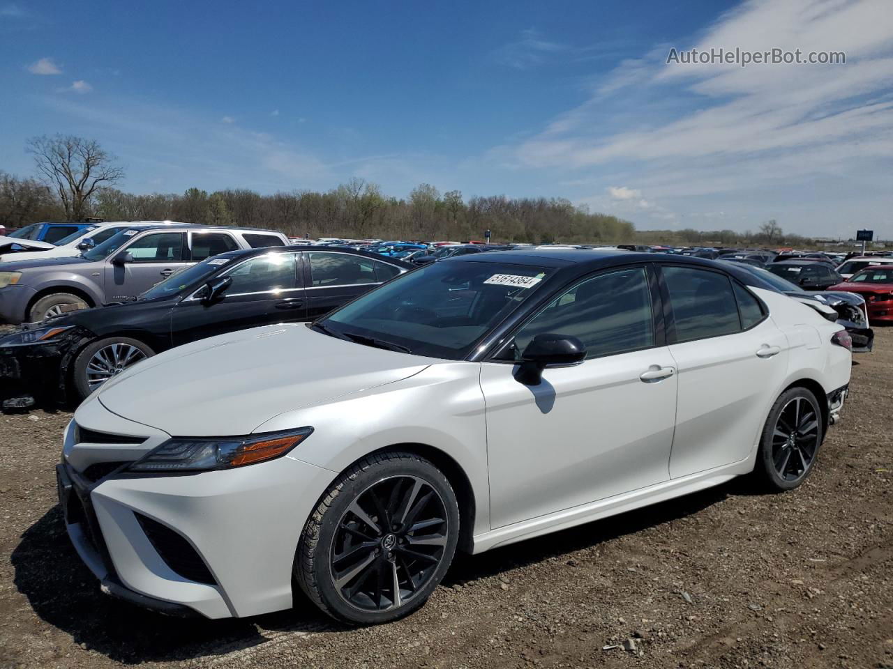 2019 Toyota Camry Xse White vin: 4T1B61HK7KU174559