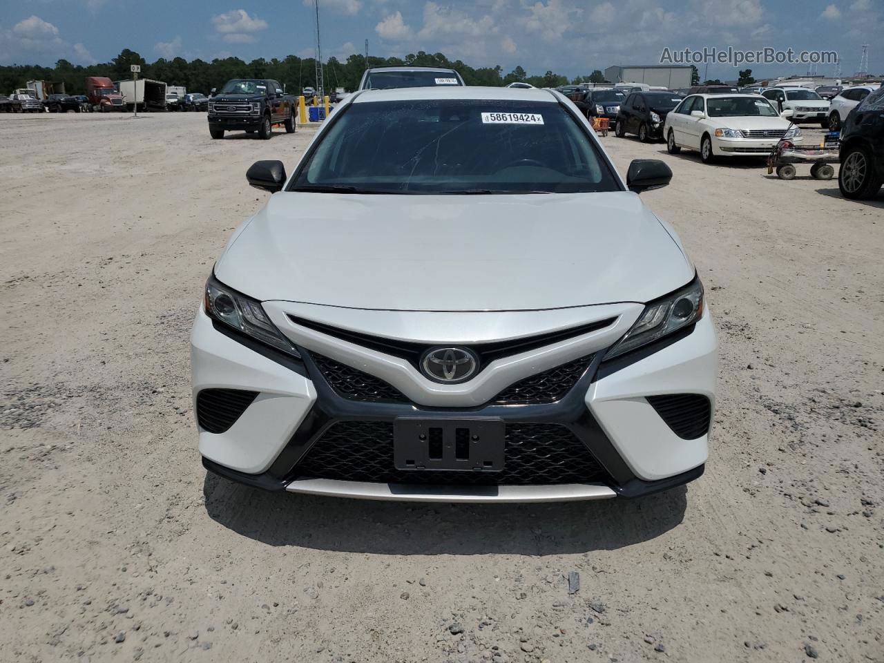 2019 Toyota Camry Xse White vin: 4T1B61HKXKU759300