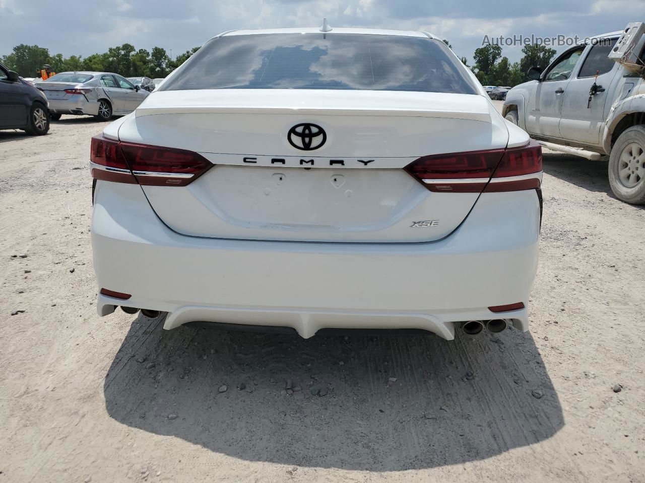 2019 Toyota Camry Xse White vin: 4T1B61HKXKU759300