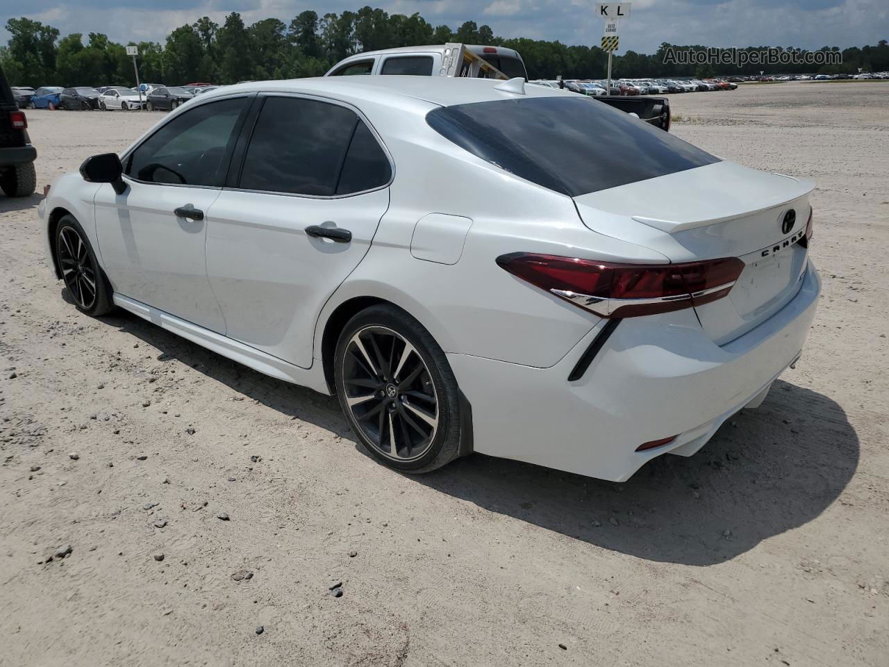 2019 Toyota Camry Xse White vin: 4T1B61HKXKU759300