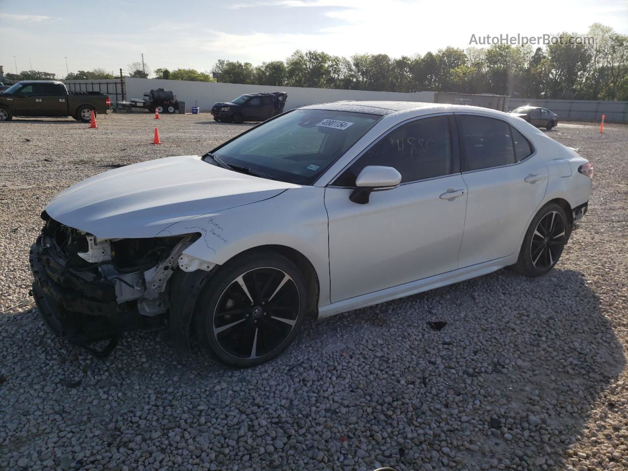 2019 Toyota Camry Xse White vin: 4T1B61HKXKU791390