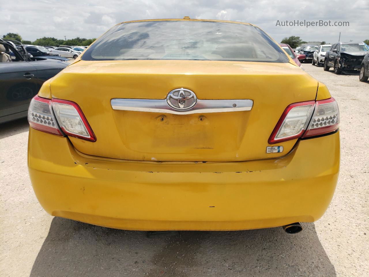 2011 Toyota Camry Hybrid Yellow vin: 4T1BB3EK9BU126492