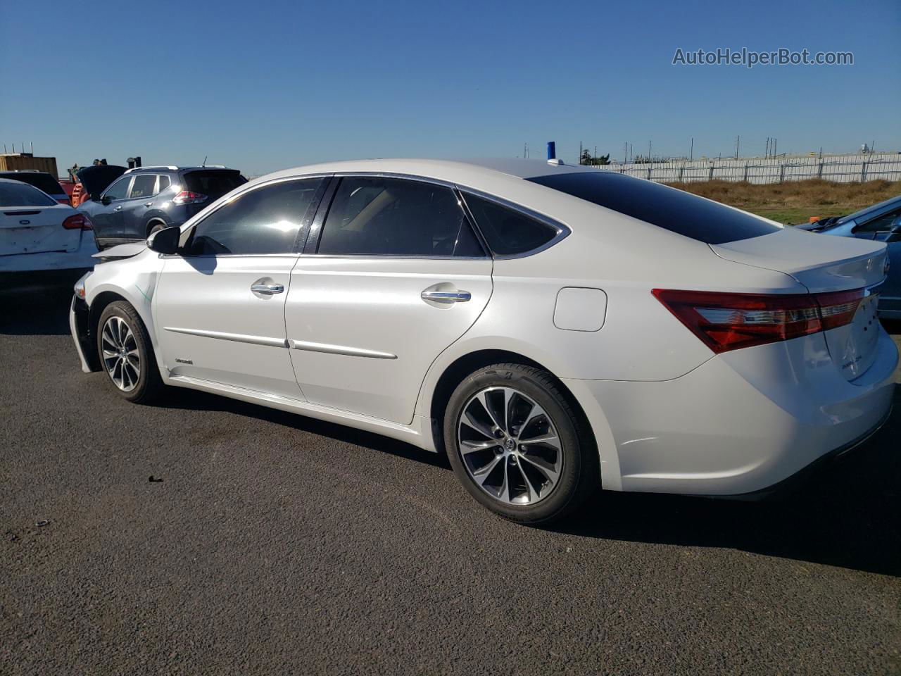 2016 Toyota Avalon Hybrid Белый vin: 4T1BD1EB7GU056738