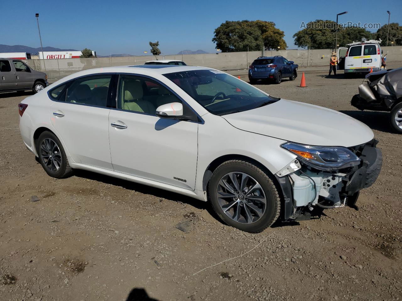 2016 Toyota Avalon Hybrid White vin: 4T1BD1EB8GU055517